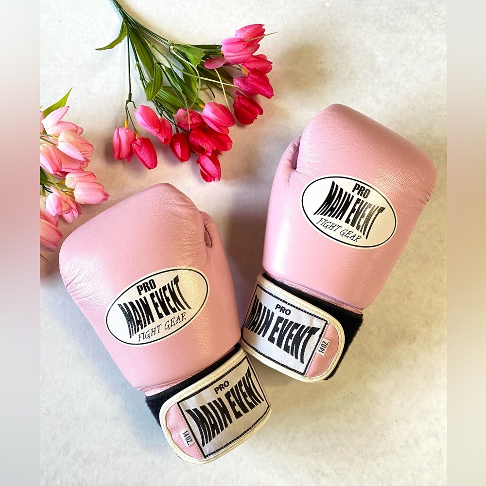 Pro Main Event Pink Boxing Kickboxing Gloves 14 oz